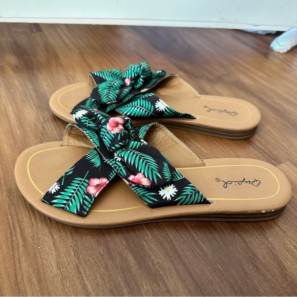 Tropical Floral Print Bow Slide Sandals - Picture 8 of 15